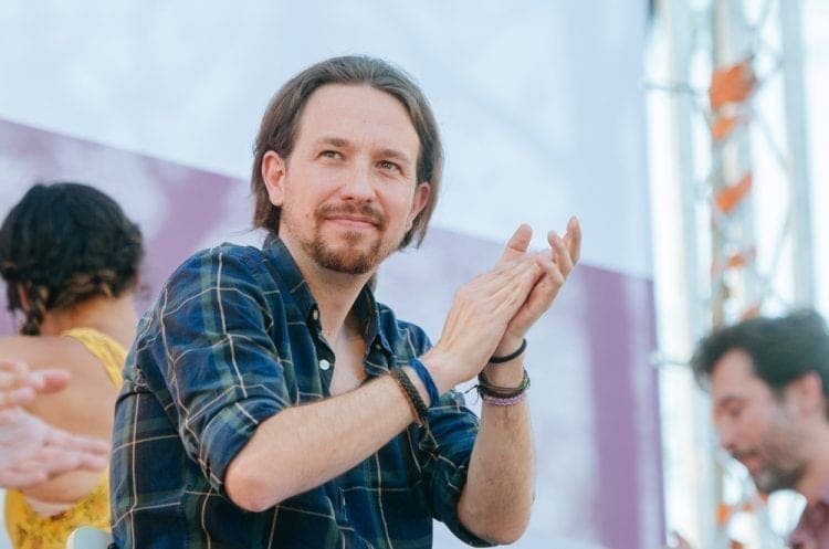 ¿Qué exigen los expertos del sector eléctrico al Gobierno de Sánchez e Iglesias?