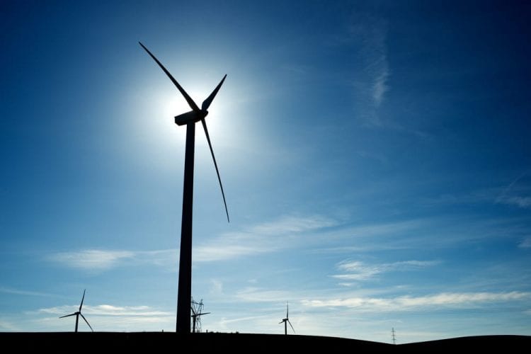 España incrementa su potencia eólica en 2019